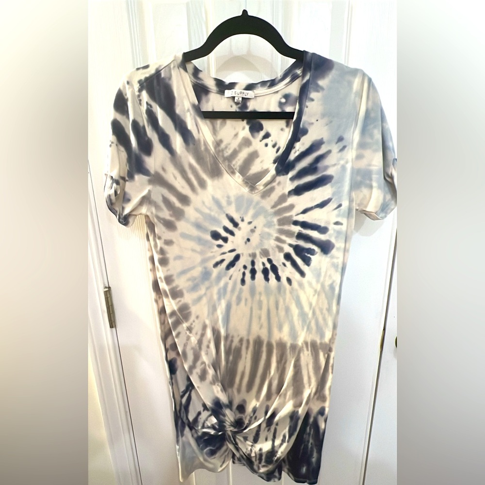 Z Supply . Size small.